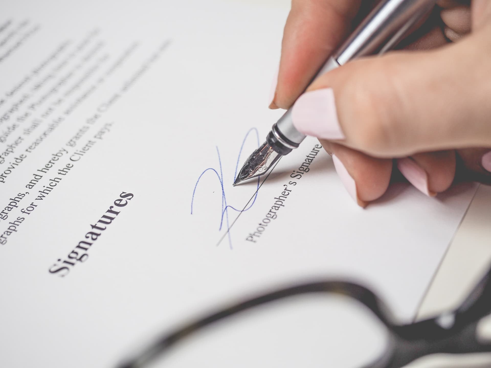 agreement business close up 175045 scaled