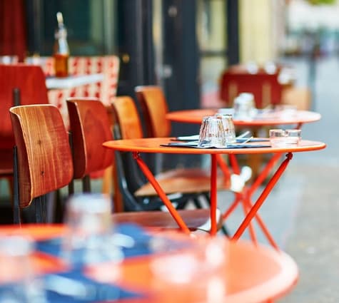 How to decide whether to furlough or lay off employees | Bluevine